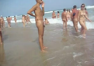beach naturist maiden